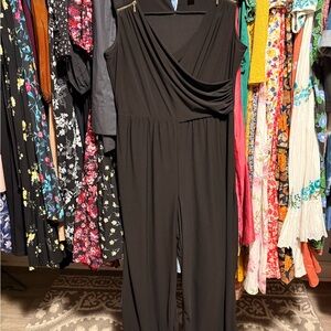 Chic Black Sleeveless Jumpsuit – Size L